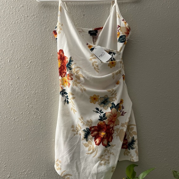 Rue21 Romper - Picture 1 of 3